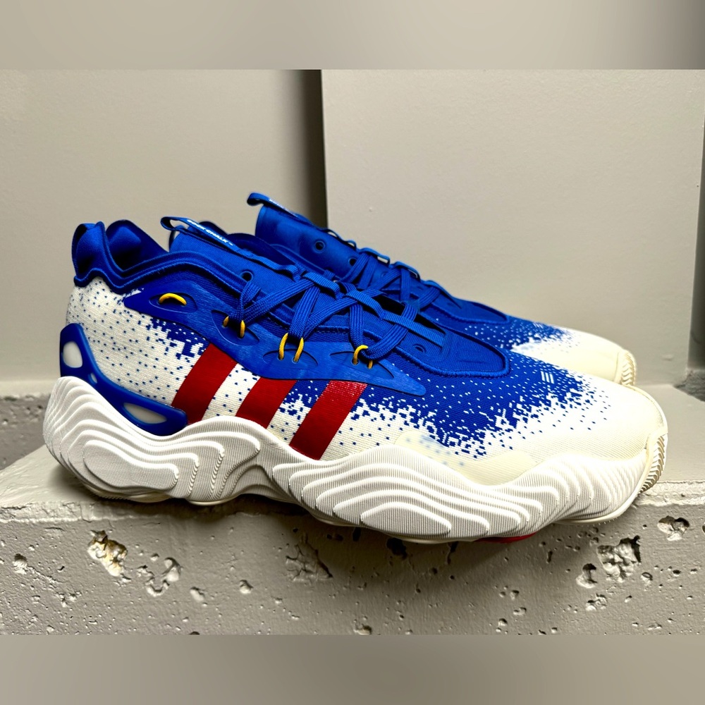 Adidas SM Trae Young 3 NCA basketball